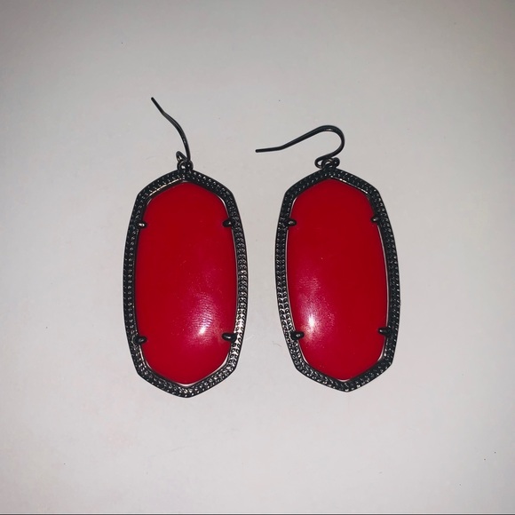 Kendra  Scott Danielle earrings-SOLD - Picture 1 of 2